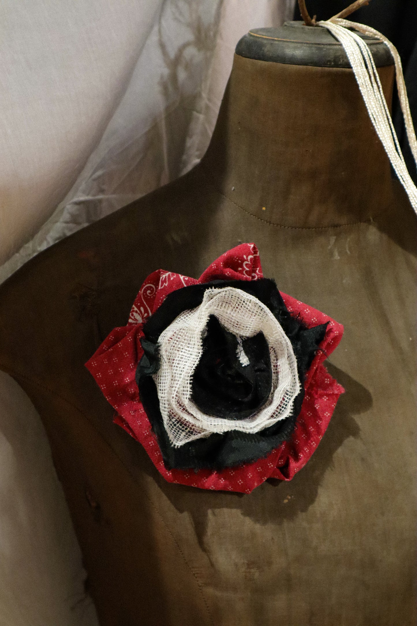 Flower brooch
