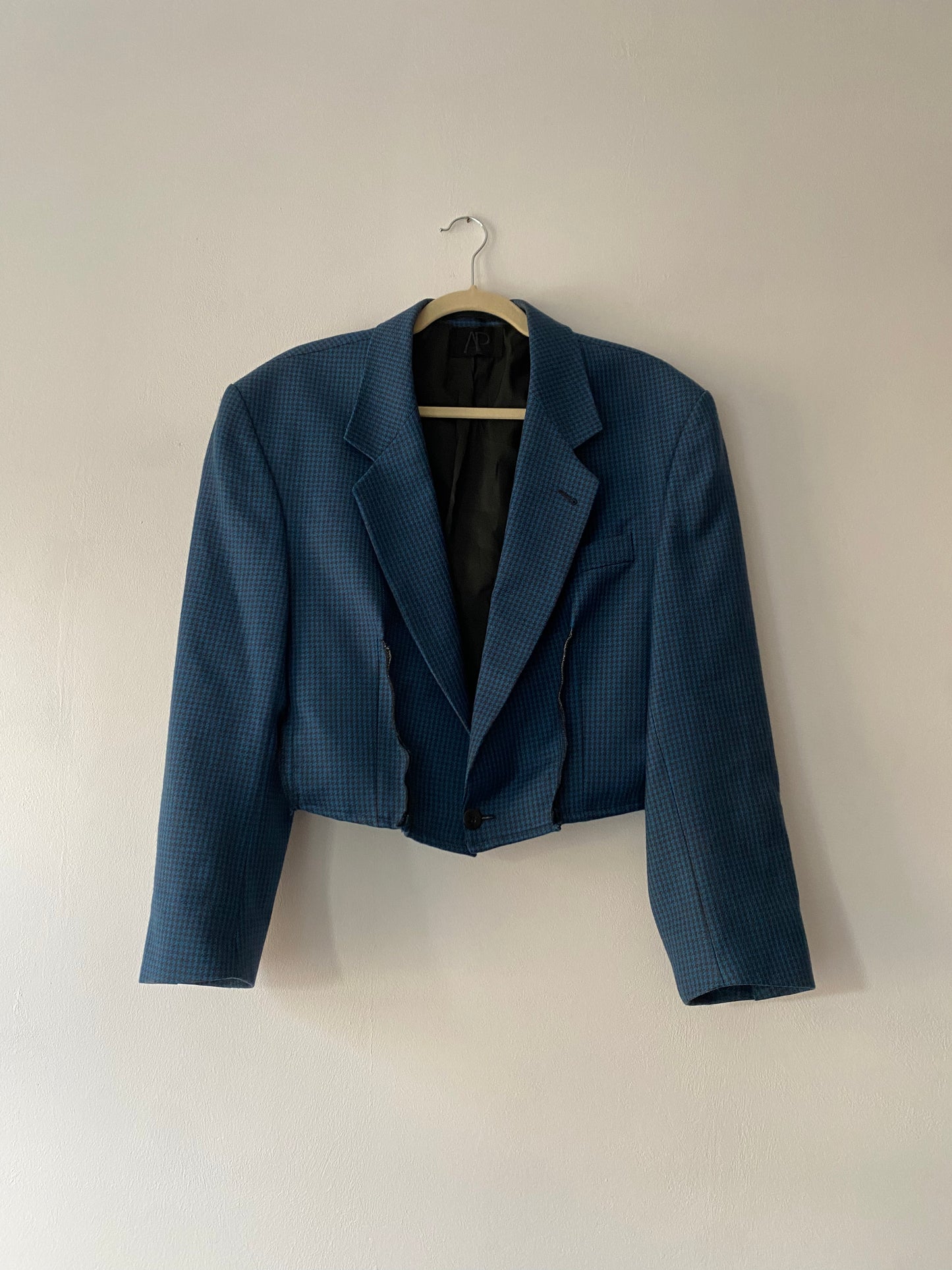 Blue cropped blazer