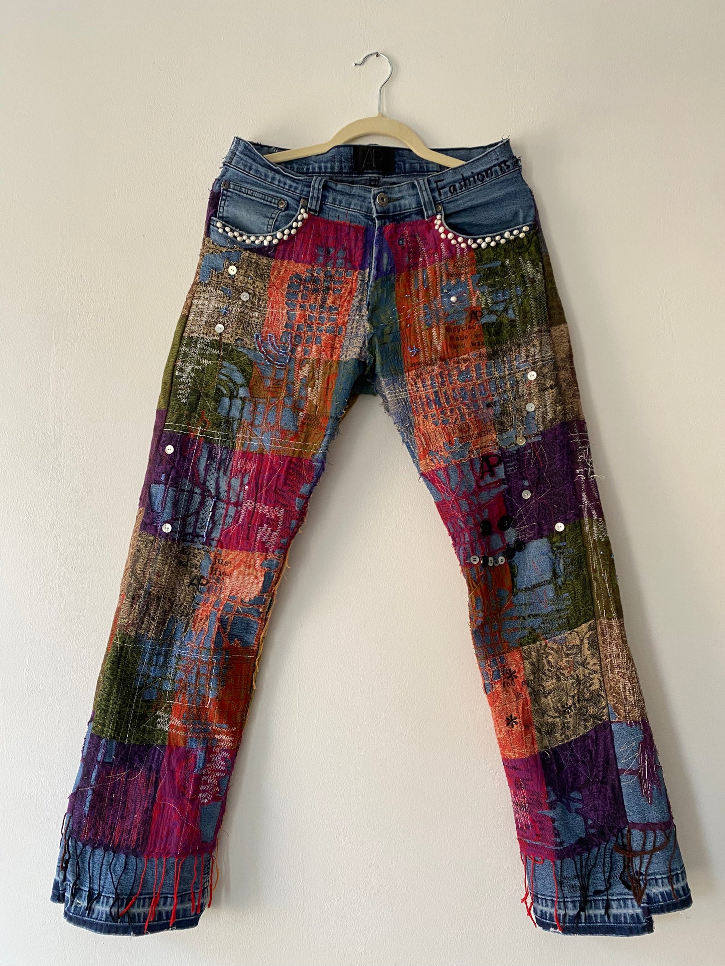 Fashion is art jeans