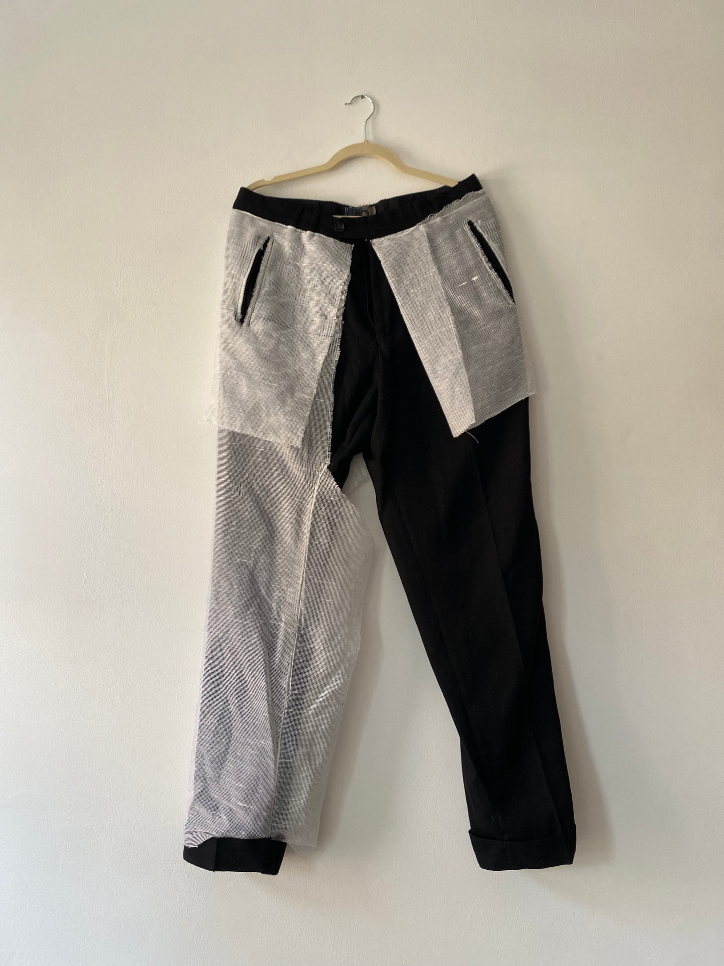 Net trousers