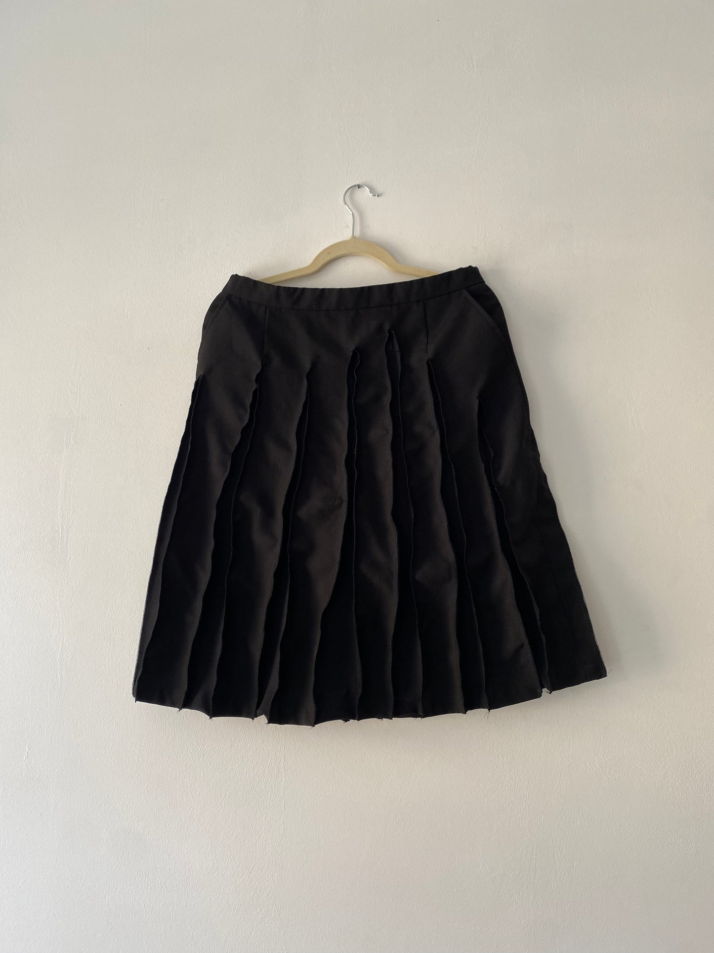 Lamella skirt